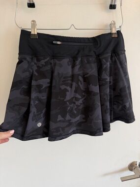 lululemon athletica Black & Gray Camo Skater Skirt